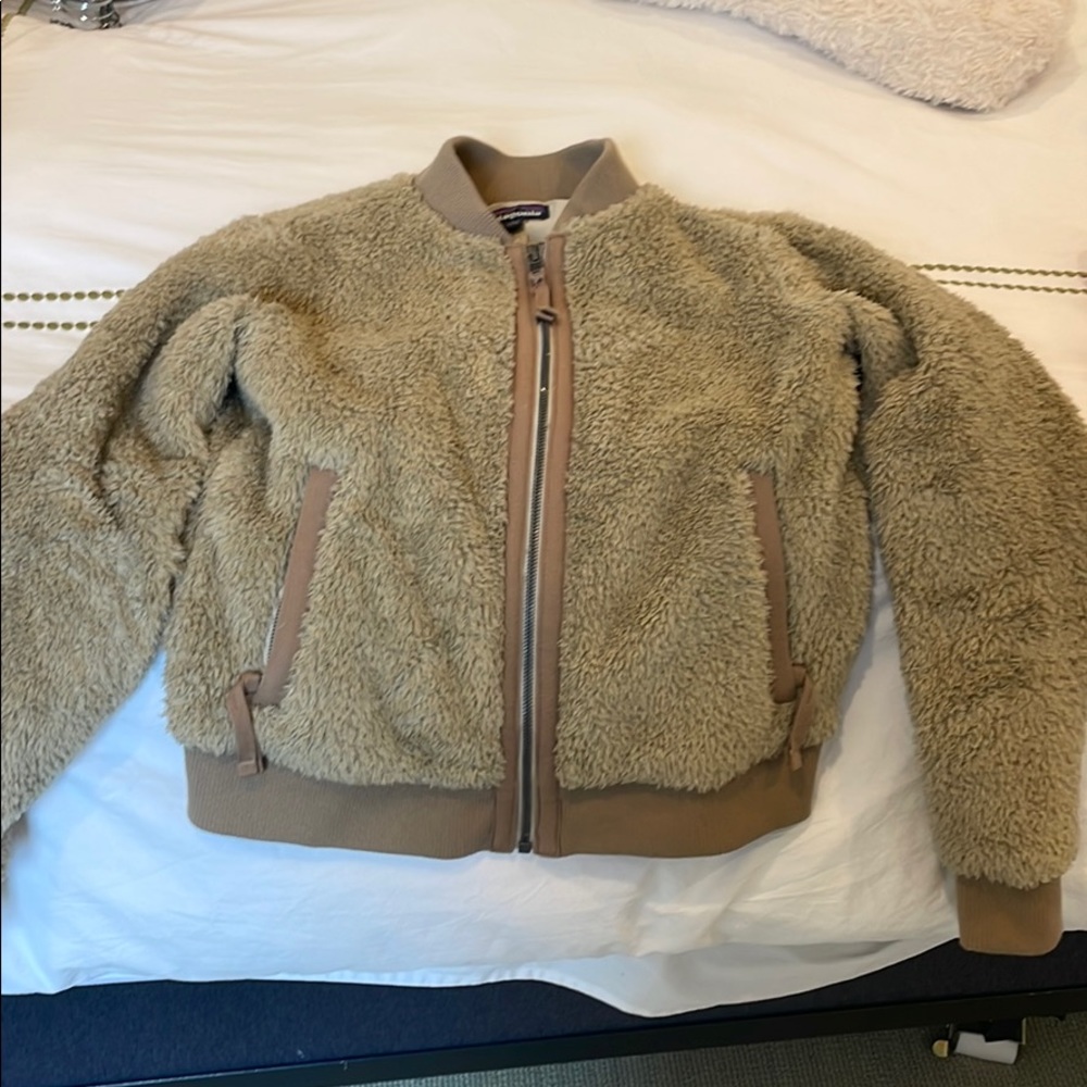 Patagonia Zip-up fleece